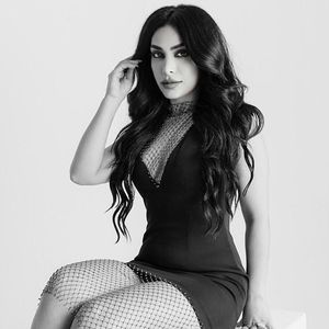 Meet your Posher, Tabasom